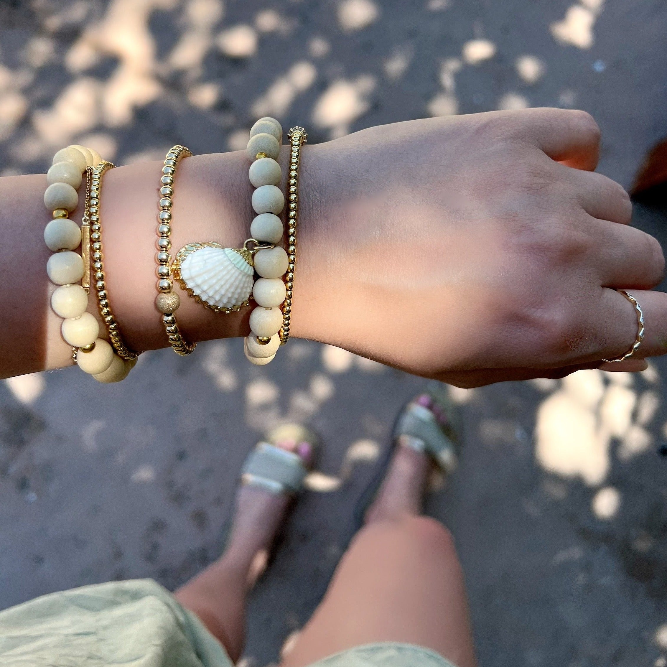 14K Gold Mixed Shells Bracelet - Nautical Jewelry | Joseph's Jewelry
